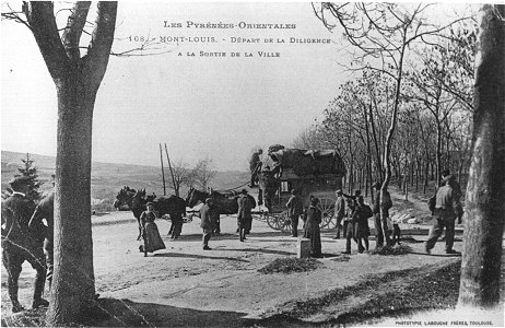 La diligence devant Mont-Louis